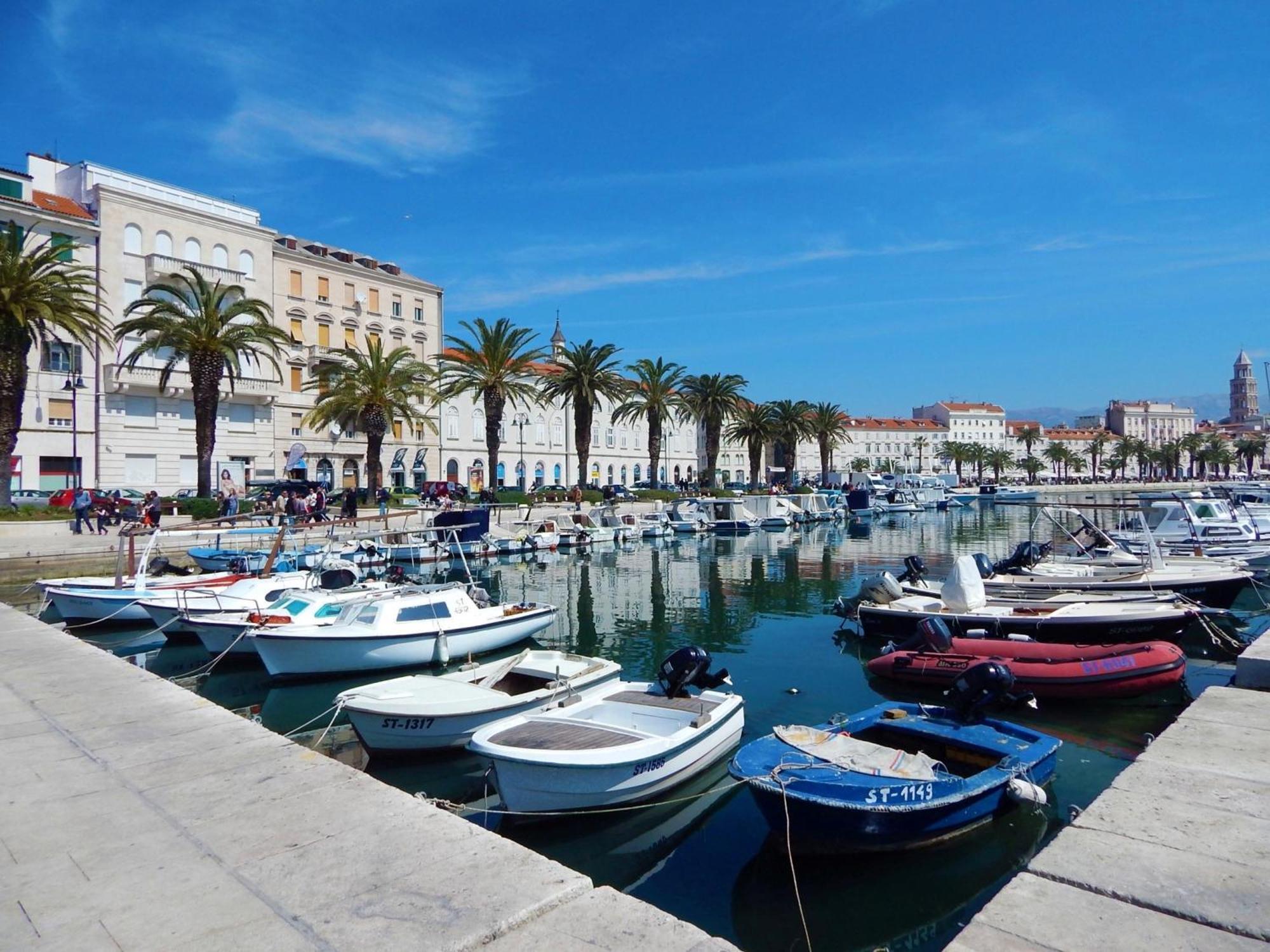 Beachfront Apartment Milan, With Balcony سبليت المظهر الخارجي الصورة